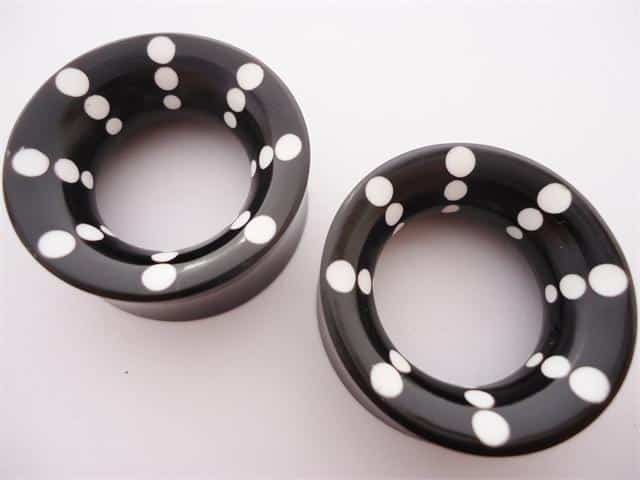 Dotted Horn Eyelets (2 gauge - 21 mm)