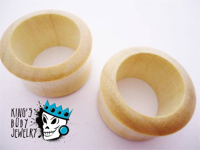 Crocodile Wood Tunnels (8 gauge - 1 1/16 inch)