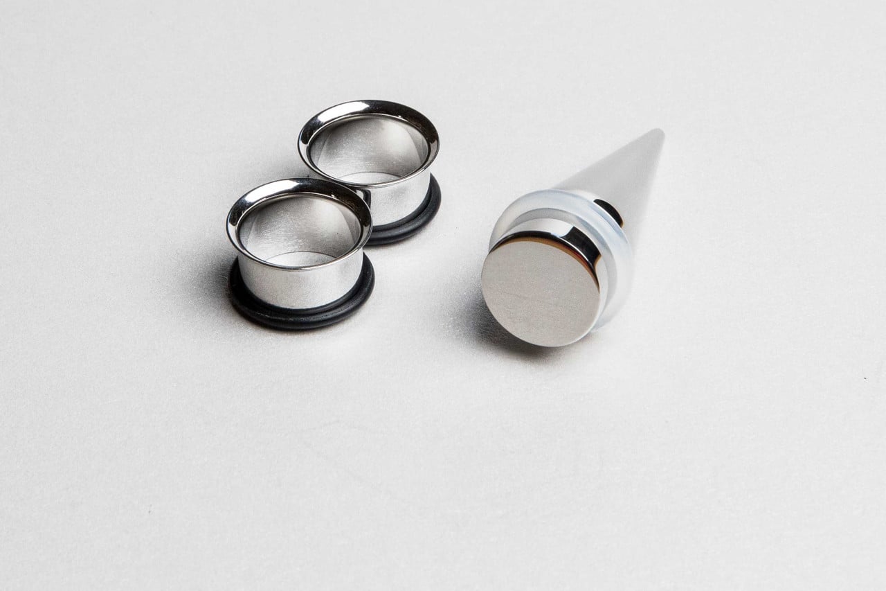 Hicarer 30-Piece Ear Gauge Stretching Kit - Stainless Steel Tapers, Plugs & Tunnels (6G To 00G), Screw-Fit Expander Set For Ear Stretching