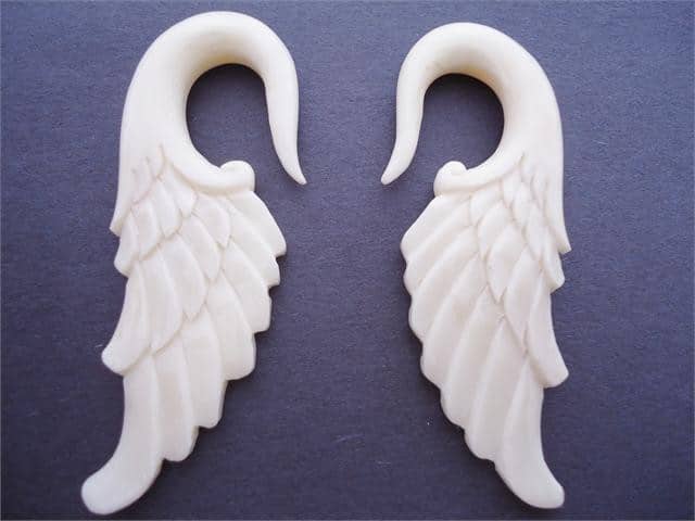 Bone Angel Wing Hooks (6 gauge)