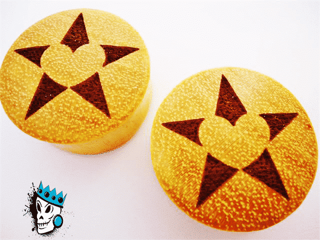 Star & Heart Jackfruit Wood Plugs (12 mm- 1 1/16 inch)