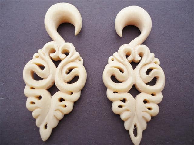 Crocodile Wood Heart Cuff Hooks (8 gauge - 1/2 inch)